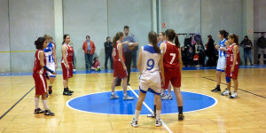 Atractivo torneo de baloncesto de base este fin de semana.