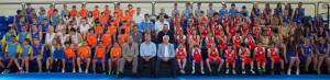 Con una gran foto de familia se presentó el I Clinic Nacional de Baloncesto 'Ciudad de Palos'.