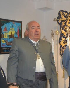 Manuel López, hermano mayor de la Hdad. de la Virgen de la Cabeza de Huelva para 2014.