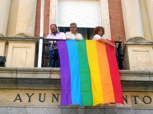 Izquierda Unida ha colocado la bandera en el Ayuntamiento. 