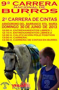 La carrera de burros es uno de los eventos más esperados de las fiestas.