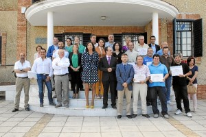 Foto de familia del acto.