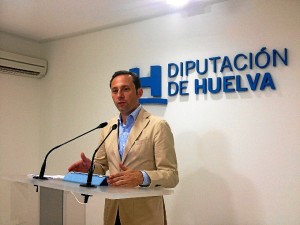 Alejandro Marquez durante su intervención sobre el Pfea 32013.