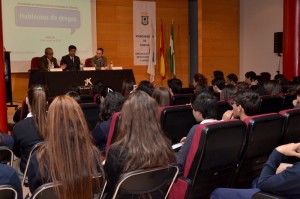 Unos 120 estudiantes han participado en esta iniciativa. 