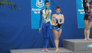 Leo Macías y Flor de Lis Suerio, subcampeones por equipos.