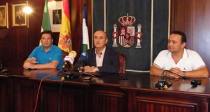 Kiko Manga, nuevo presidente del San Roque, en la presentación en el Ayuntamiento lepero.