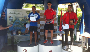 Los vencedores en categoría masculina en la prueba disputada en Cartaya.