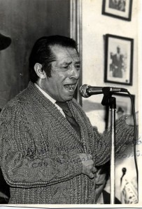 Paco Toronjo cantando fandangos. 