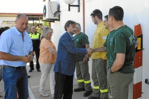 Imagen de la visita al Centro de Defensa Forestal (Cedefo) de Valverde del Camino.