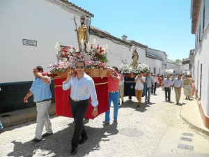 La procesión se celebró este domingo, día grande de las fiestas. 