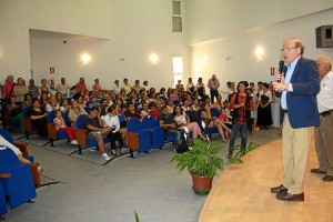 El alcalde de Huelva en la clausura.