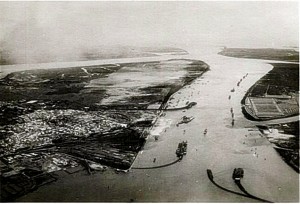 Panorámica de Huelva desde el Graf Zeppelin, tomada el 24 de abril de 1929