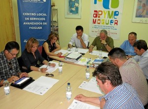 Representantes del Ayuntamiento y Apyme durante la reunión.