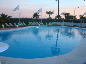 La piscina, otra de las zona del Beach Club. 