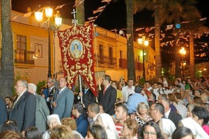 Los alosneros se preparan para  celebrar a su santo. /Foto:http://www.sanjuanbautistaalosno.com/