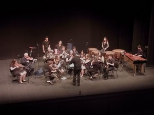 Las tablas del Teatro del Mar acogieron composiciones muy variopintas.