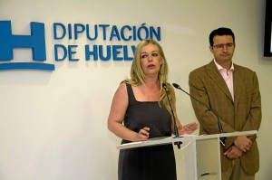 Rocío Cárdenas y Amaro Huelva, en la rueda de prensa. 