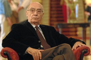 El escritor José Saramago.