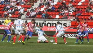 El sábado ante el Huesca, como ocurrió frente al Sporting, nueva oportunidad para los menos habituales. / Foto: www.realsporting.com.