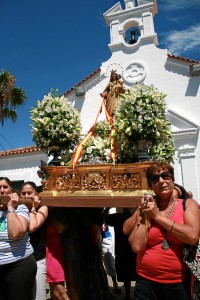 Un momento de la procesión de la Virgen del Carmen. 