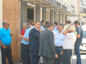 En la asamblea de San Juan han participado unas 130 personas. 