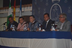 Sergio Borre (2º izquierda) durante la presentación del Cartel del Colombino