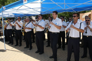 El acto ha contado con la participación de la Banda de Música de Huelva. 