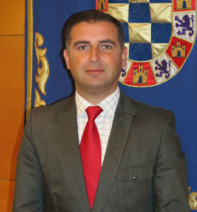 El alcalde de Moguer, Gustavo Cuéllar.