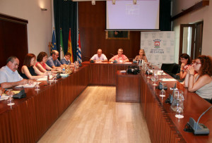 Reunión del consejo escolar cartayero.