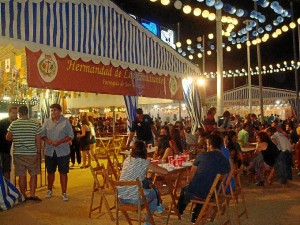 Gran ambiente en la caseta de Estudiantes.