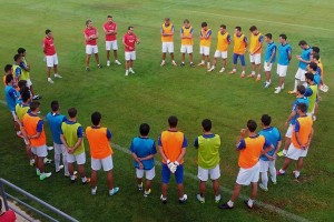 Rondo de jugadores del Recre