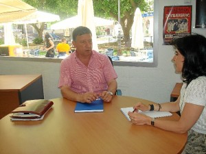 Carmelo Romero, durante la entrevista. 