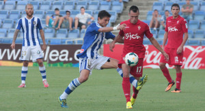 Jesús Vázquez, en un lance del partido del domingo ante el equipo asturiano. / Foto: Josele Ruiz.