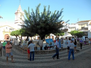 Los vecinos de Cortelazor pudieron admirar las obras en la plaza. 