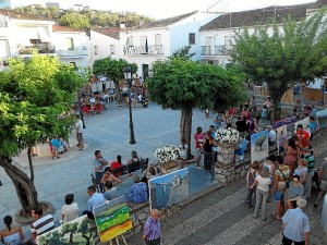 Los premios se dieron a conocer en la plaza. 