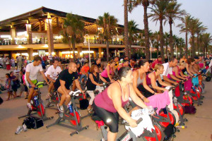 El spinning outdoor estará presente en el Islantilla Fitness Day.