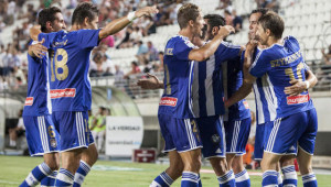 Felicidad en el Decano tras la primera victoria en la Liga. / Foto: www.recreativohuelva.com.