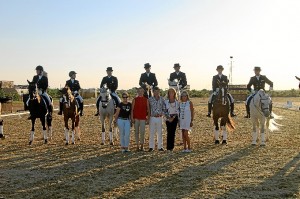 Autoridades en el campeonato. 