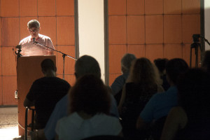 El poeta Antonio Mirabent. / Foto: Javier Losa. 