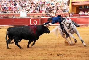 Pablo Hermoso no defraudó a nadie en su tarde de rejones.