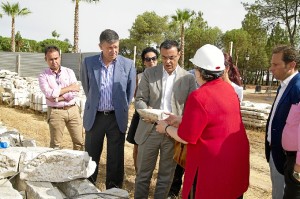 Las autoridades visitaron las obras tras su reanudación.