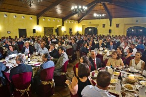 Fueron muchos los profesionales del sector que acudieron a la cena en Niebla.