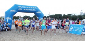 La prueba se desarrolló en un circuito lineal paralelo a la playa, de 400 metros.