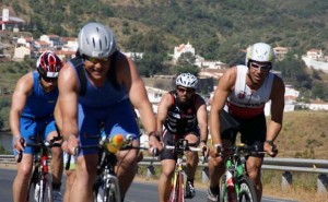 Los participantes recorrerán 180 kilómetros en bicicleta, cruzando la frontera con Portugal por el Puente de Pomarao.