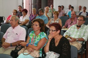 Alumnos del curso durante la clausura del mismo.