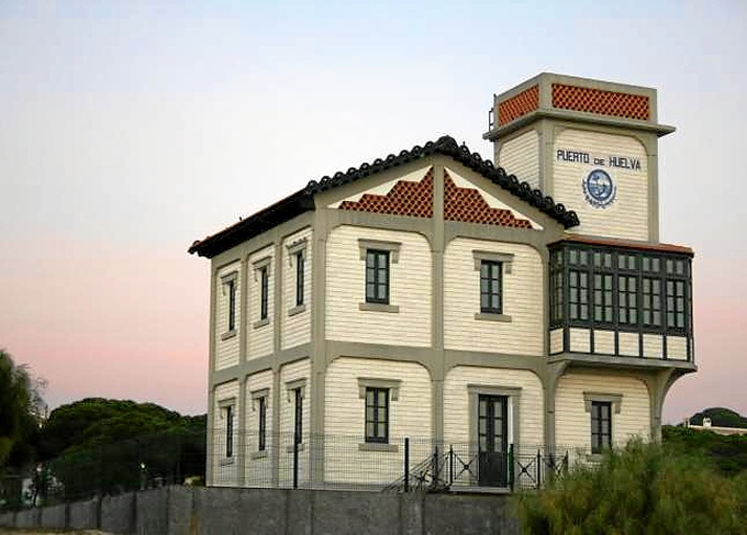 La Casa del Vigía de Mazagón, el primer edificio construido en hormigón de la provincia de ...