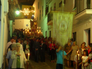 El patrón de Jabugo acompañado por sus devotos / Foto: Ayto Jabugo