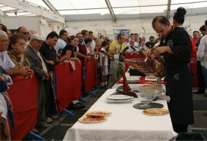 El Concurso de Cortadores de Jamón puntuará en esta edición para el campeonato nacional.