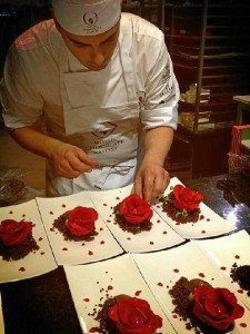 La improvisación no es una opción en la cocina de Sergio Ortiz.