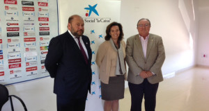 Pablo Comas, Ana Díez y Juan Manuel Díaz Cabrera, tras la presentación del partido solidario. / Foto: P. G.